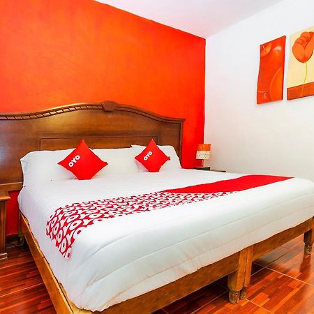Oyo Posada De Los Angeles, Patzcuaro Luaran gambar