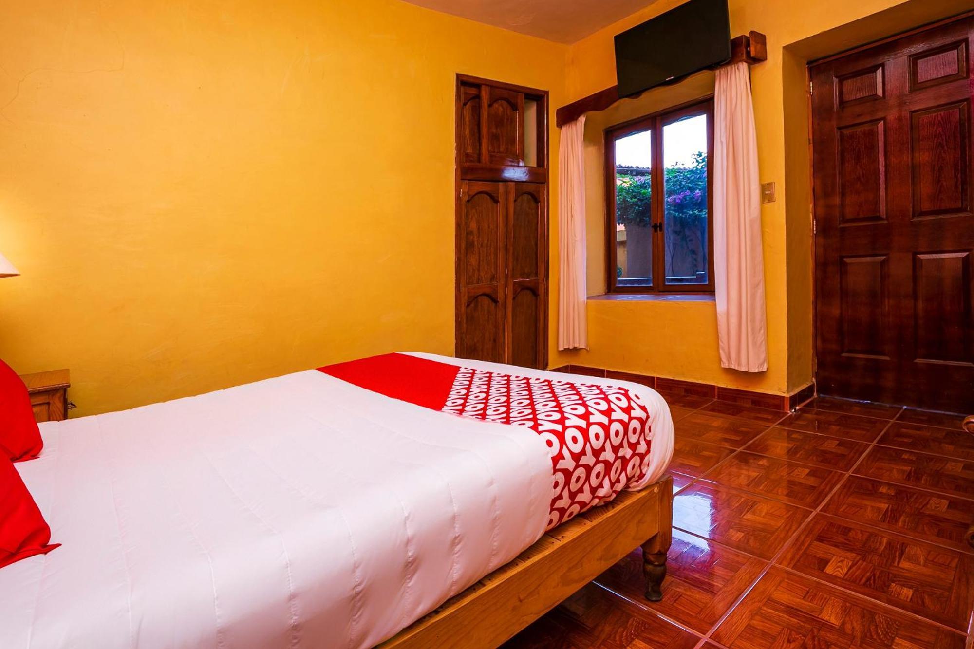Oyo Posada De Los Angeles, Patzcuaro Luaran gambar