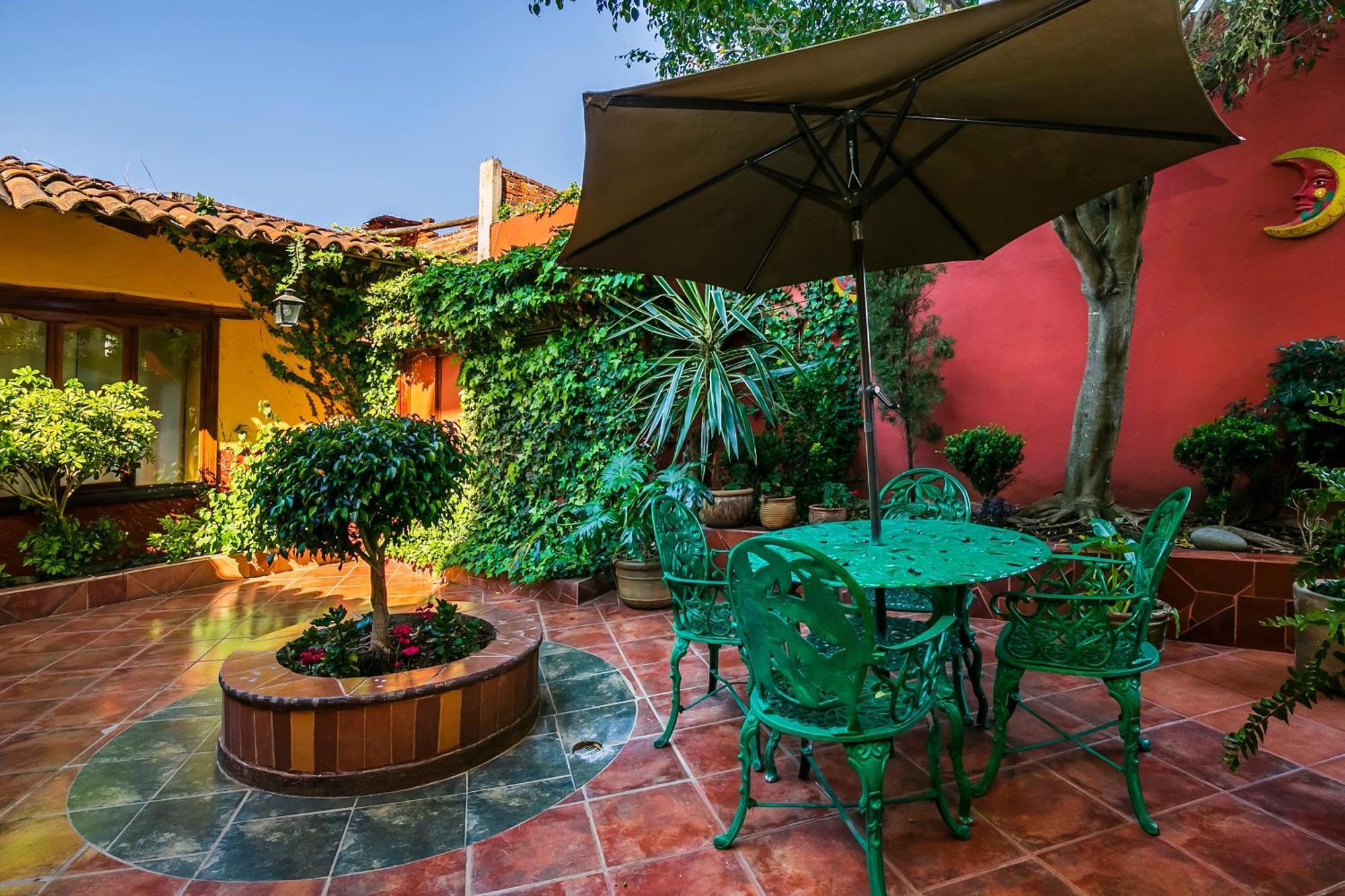 Oyo Posada De Los Angeles, Patzcuaro Luaran gambar